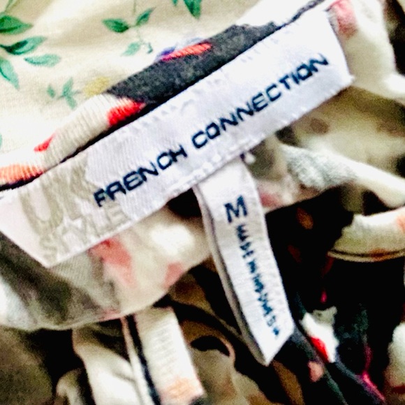 FRENCH CONNECTION Chic Coverup/BlouseOn with Braided Silver Straps, Rayon Size M - Picture 7 of 12